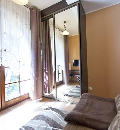 アパート Apartamenty-plaza *