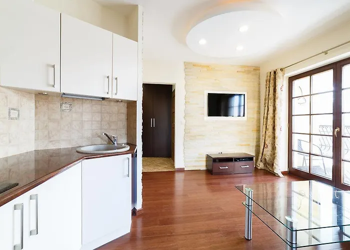 Apartamenty-plaza アパート